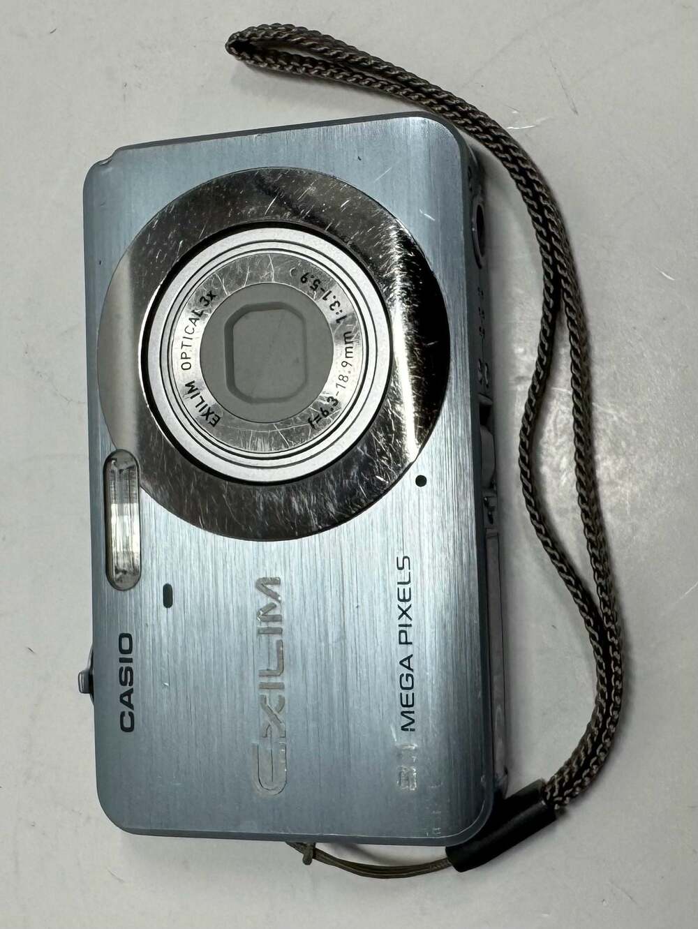 Casio Exilim EX-Z80A 8.1MP Digital Camera Blue Read Details